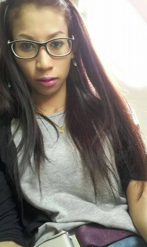 Gal is addicted to selfies on the brink between sweetness and sexuality