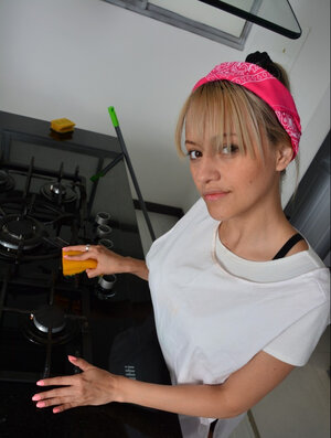 Look at number one blonde that wants xxx teasing for you