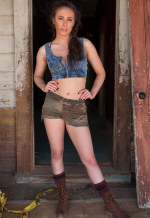 Super hot BDSM gallery dealing with dames who want to get off