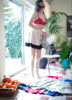 Hot sexy broad showing what she can do after hot self-satisfaction