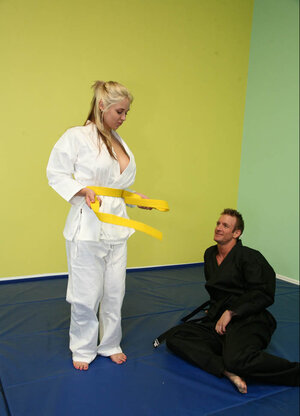 Blonde  gets her excellent body exposed and then used on cam