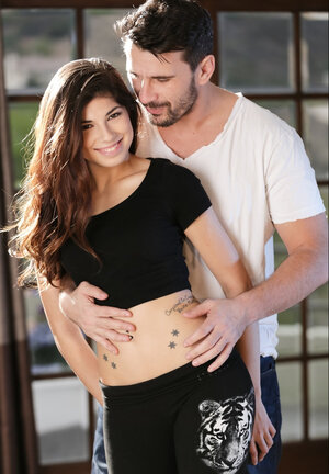 Manuel Ferrara gropes & makes love Ava Taylor's undersized tits