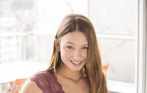 Guy's fuck tool looks great and young-looking whore hopes to receive a lot of pleasure