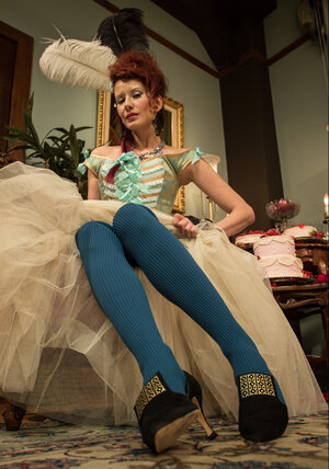 Hot dom and her lustful maid tease each alternative with their cute feet